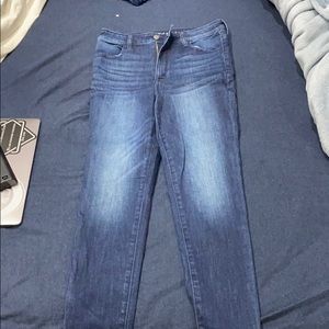 BRAND NEW American eagle jeans